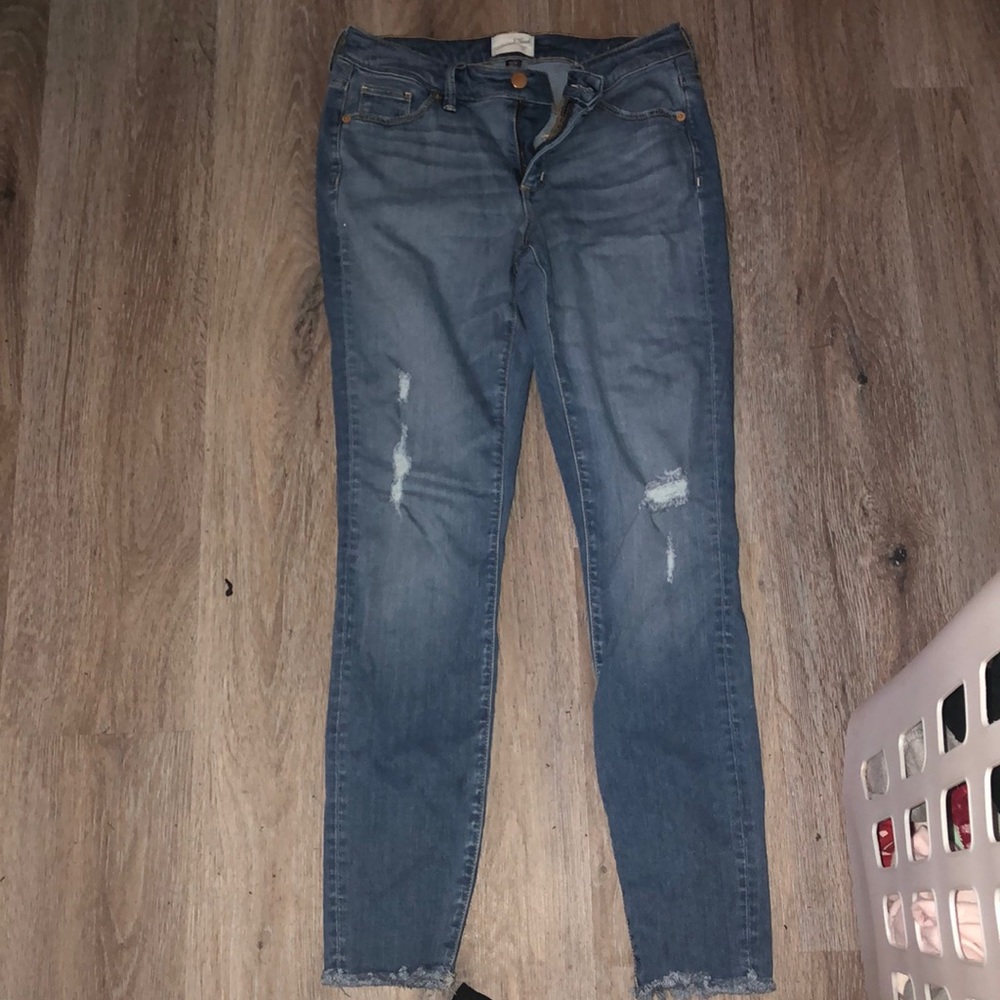 ripped skinny blue jeans